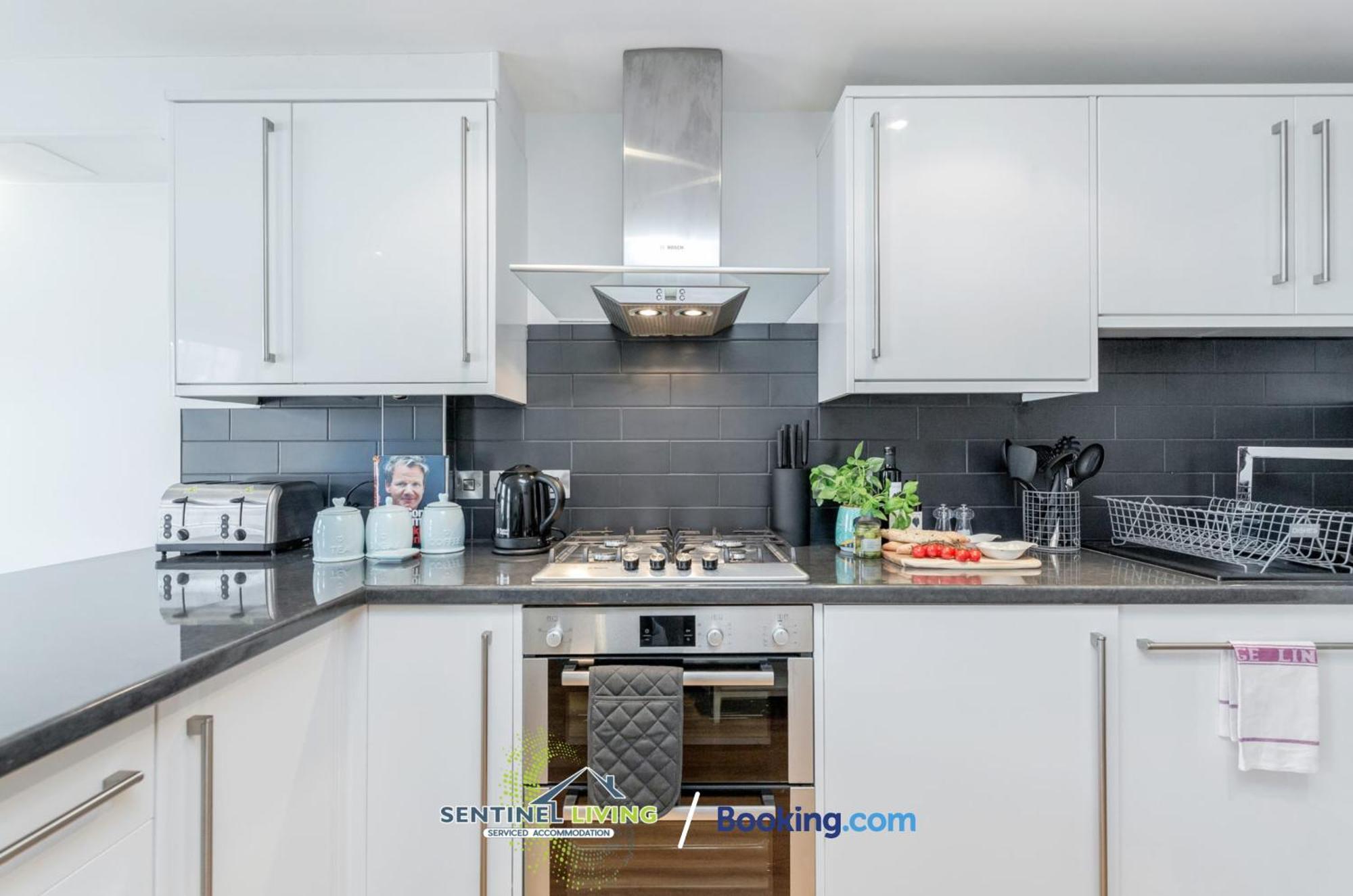 Windsor Flat 2 Bed By Sentinel Living With Free Wifi And Parking Apartment ภายนอก รูปภาพ