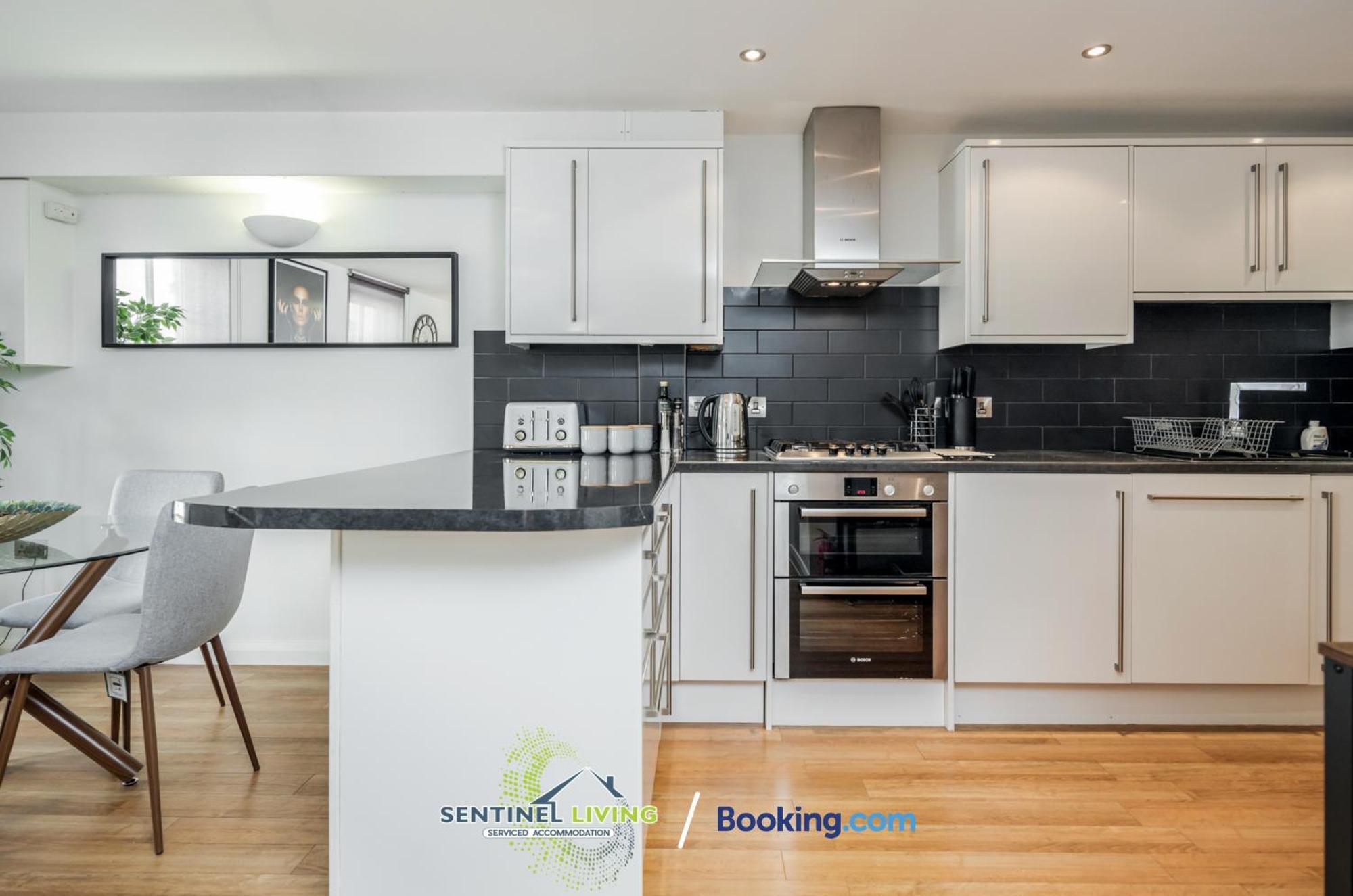 Windsor Flat 2 Bed By Sentinel Living With Free Wifi And Parking Apartment ภายนอก รูปภาพ